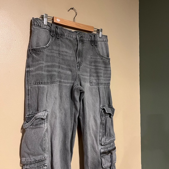 NOT FOR SALE - Picture 4 of 8